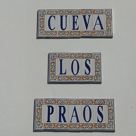 Cueva Los Prados Graena エクステリア 写真